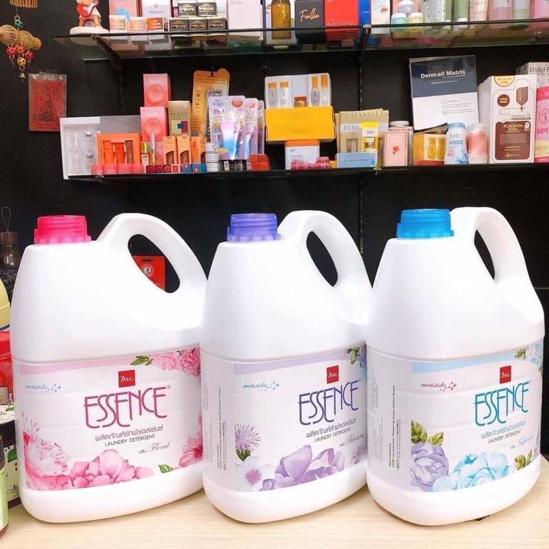 Nước giặt Essence 3000ml màu Xanh - Tím - Hồng